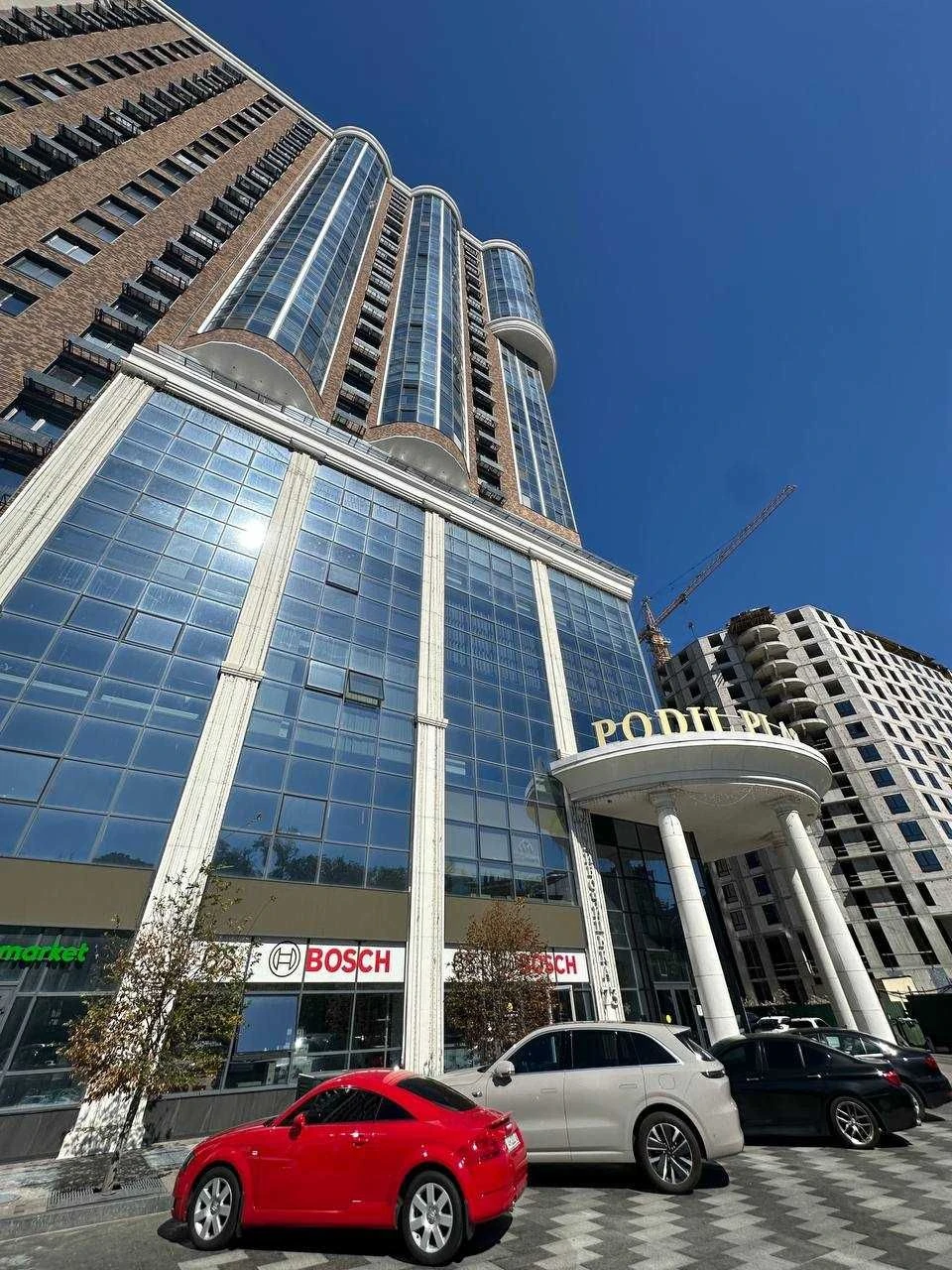 For Sale: 2-bedroom apartment in ЖК Подол Плаза, вул. Глибочицька 73, 123m2