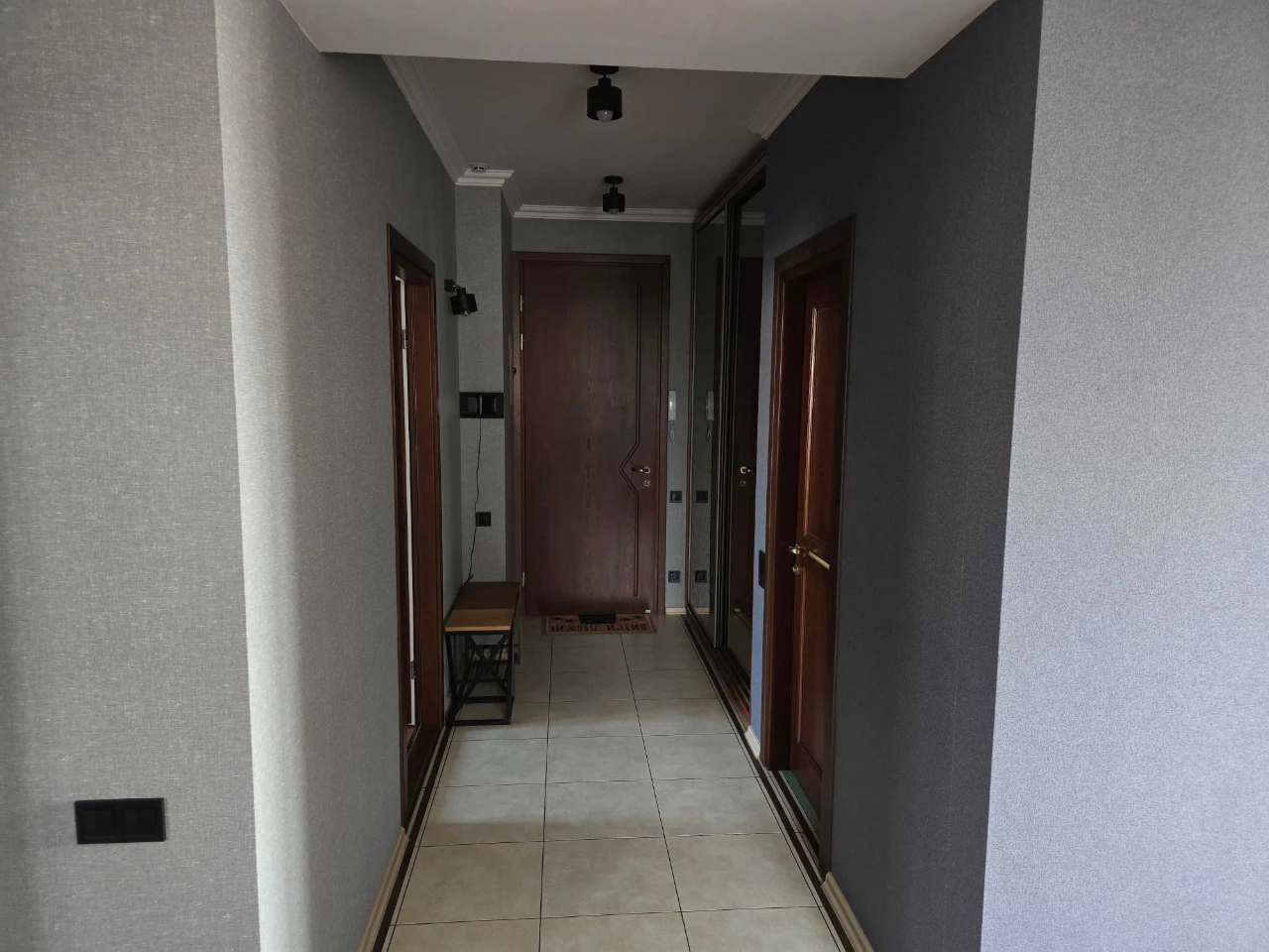 For Sale: Cozy 3-bedroom apartment on Stalevarov
