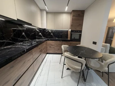 Sale of a 2-bedroom apartment with gas! Uzhhorod, 8 Berezhna Street.