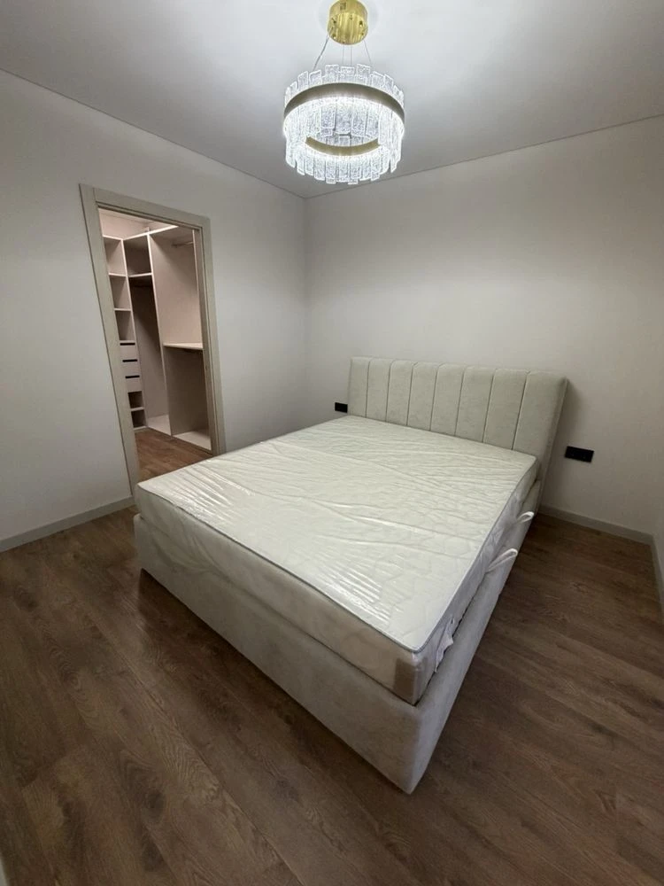 Sale of a 2-bedroom apartment with gas! Uzhhorod, 8 Berezhna Street.