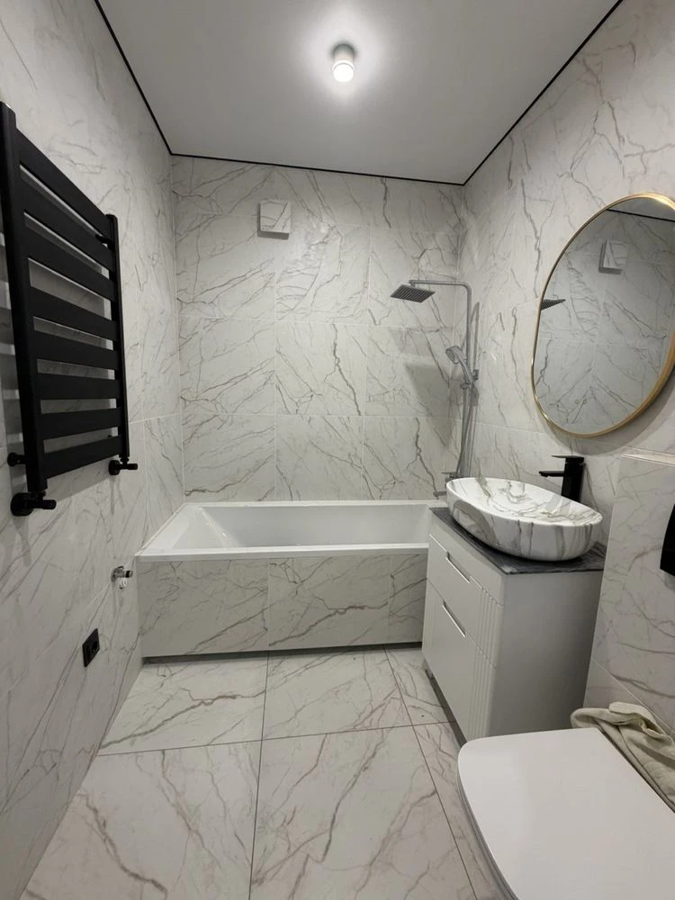 Sale of a 2-bedroom apartment with gas! Uzhhorod, 8 Berezhna Street.