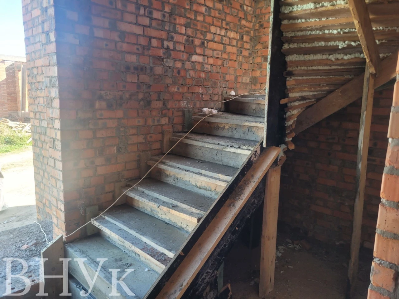 For Sale: Duplex with Panoramic Terrace!