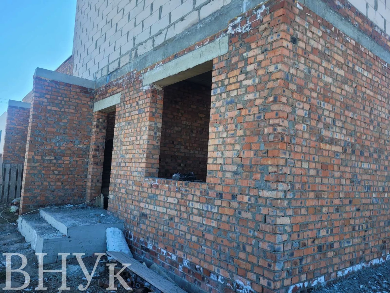 For Sale: Duplex with Panoramic Terrace!