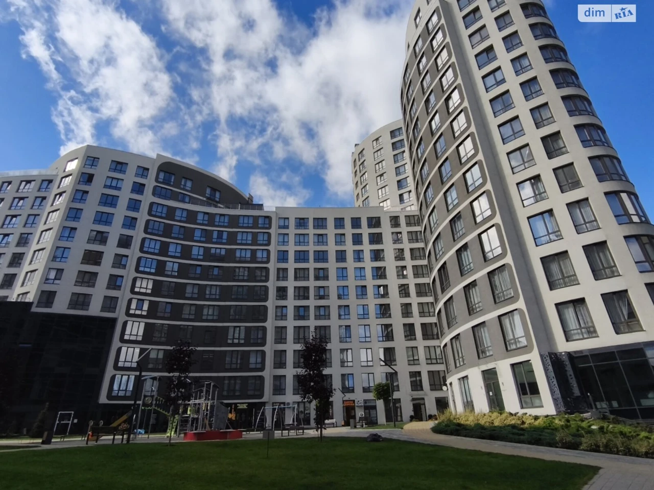 Sale of Apartment Kulparkiv
