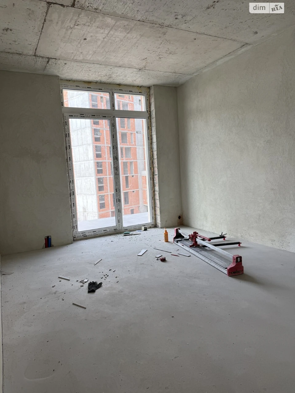 Apartment for Sale in Sykhiv