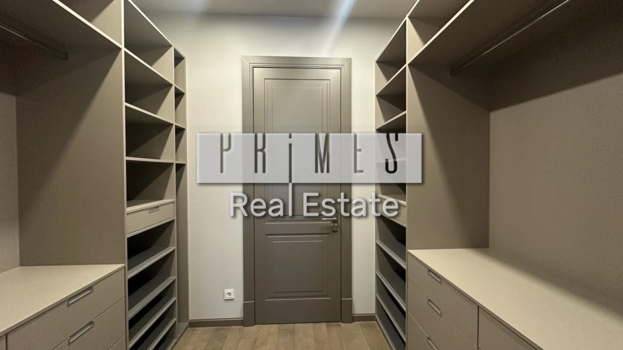 Sale / Apartment / Andriy Verkhovlad, Pechersk, Kyiv