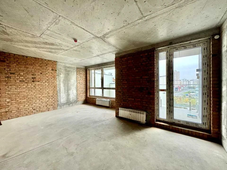 Apartment. Dragomannova st., Kyiv