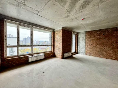Apartment. Dragomannova st., Kyiv