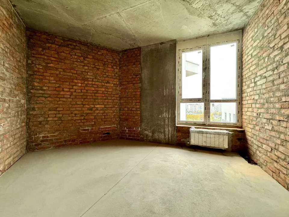 Apartment. Dragomannova st., Kyiv