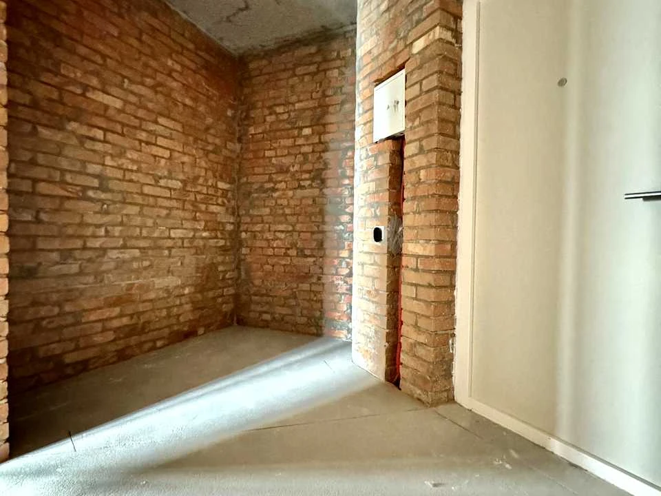 Apartment. Dragomannova st., Kyiv
