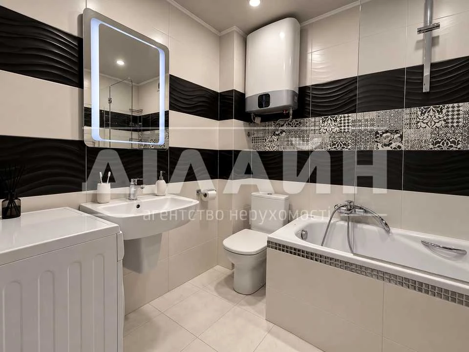 Apartment. Yuliivsky Avenue, Zaporizhzhia