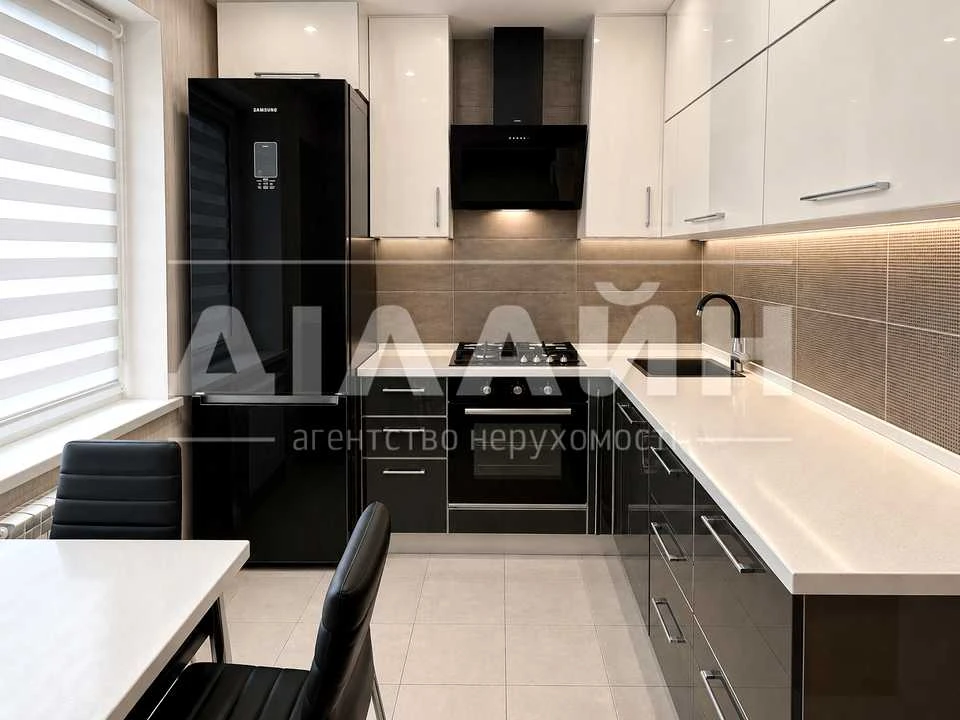 Apartment. Yuliivsky Avenue, Zaporizhzhia