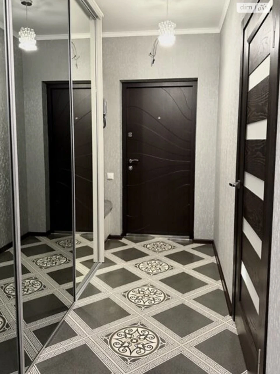 Apartment for Sale – Near Property