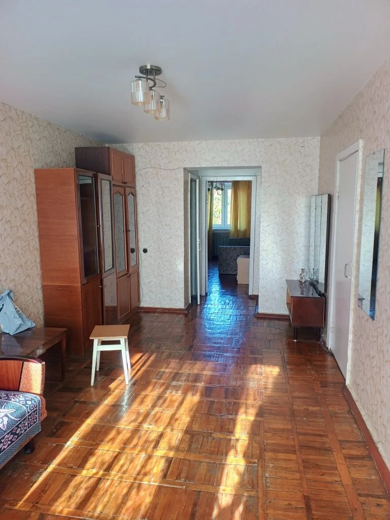 Sale of a 2-bedroom apartment on Smilyanska Street