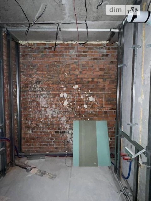 Sale of 4-room apartment 200 sq. m on Yuriy Kondratyuk Street 5 • ID