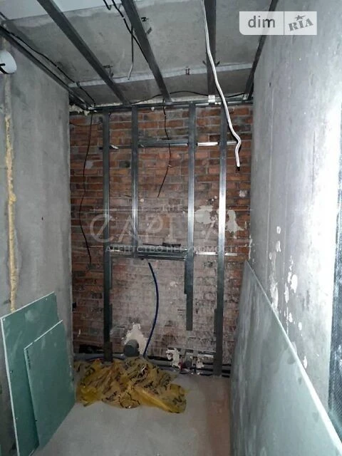Sale of 4-room apartment 200 sq. m on Yuriy Kondratyuk Street 5 • ID