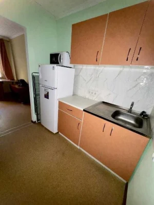 For Sale: 1-bedroom apartment near the metro on Oleksievka
