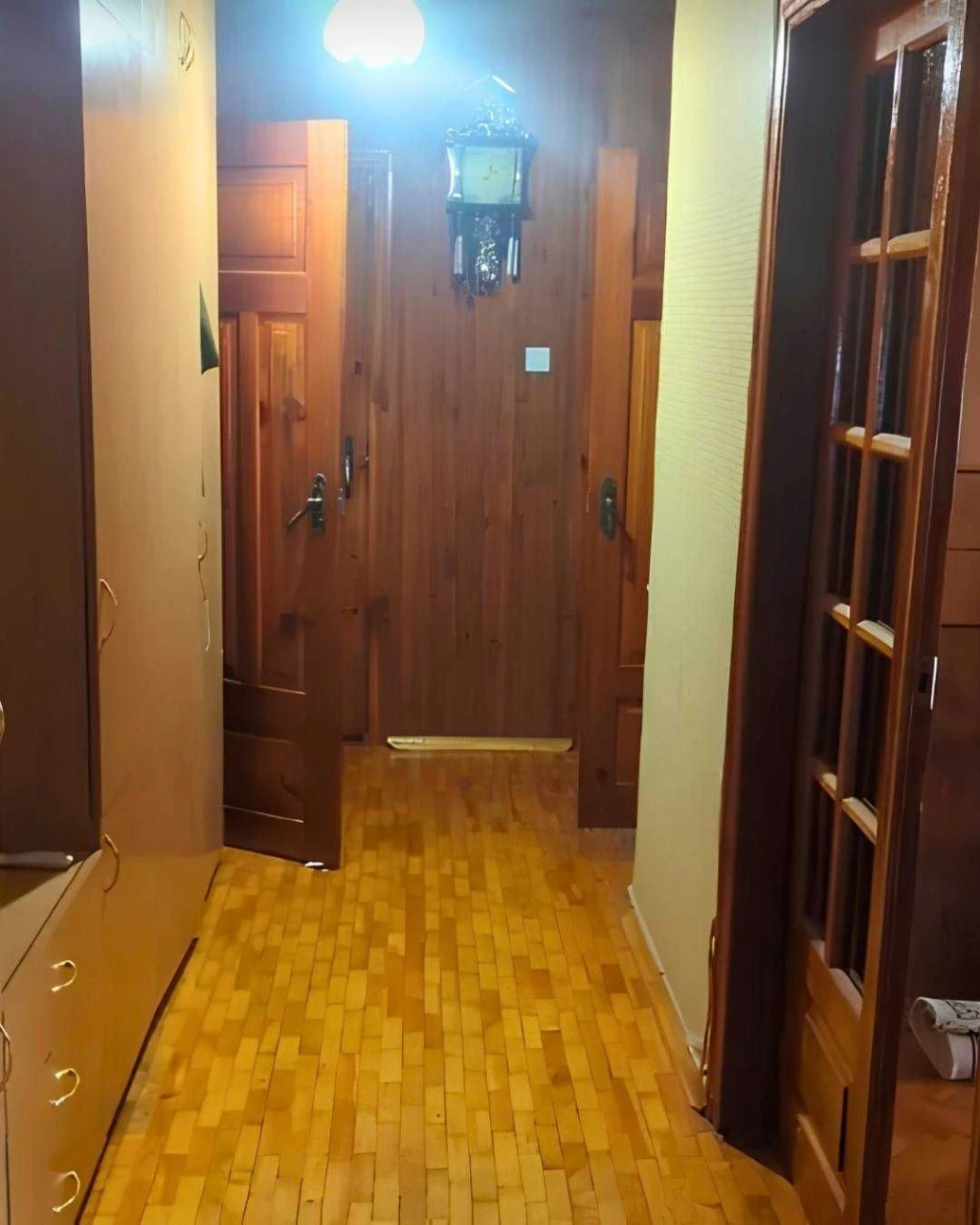 For sale, 3-bedroom apartment on the 2nd floor