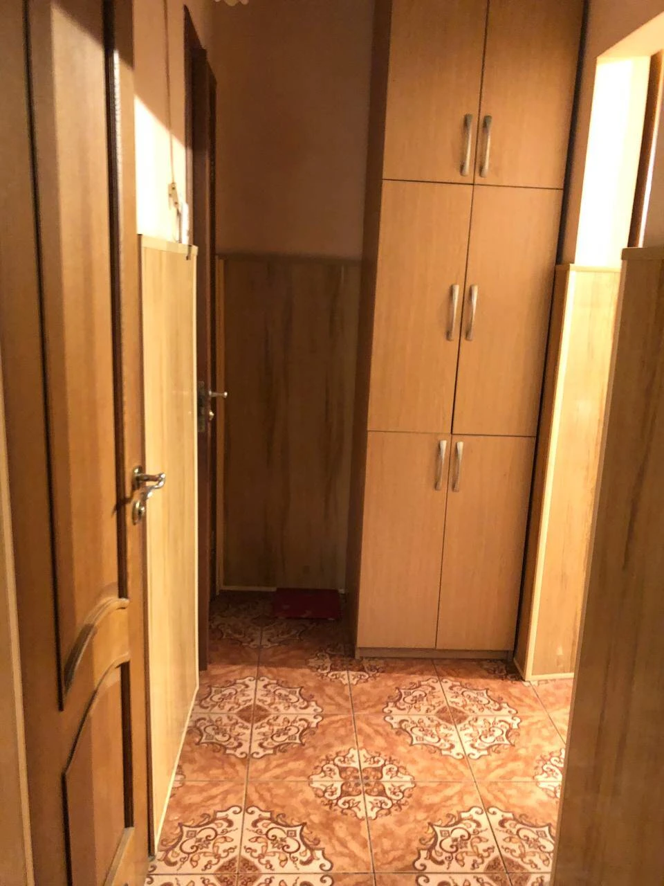 Сдам в аренду 2-комнатную квартиру на улице Вербицкого, станция метро Вирлица