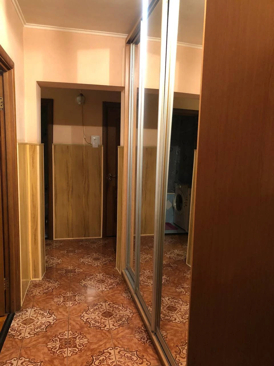 Сдам в аренду 2-комнатную квартиру на улице Вербицкого, станция метро Вирлица