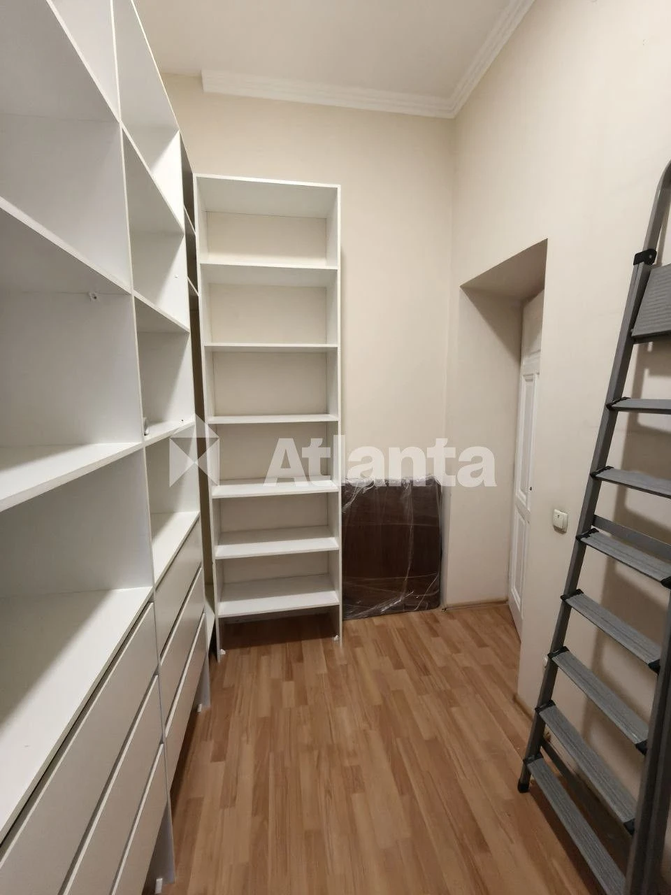 3-Bedroom 103 sq m in the center of Lviv | Kulishe
