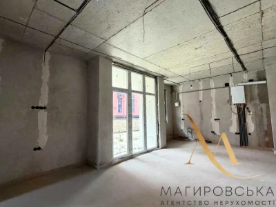 Apartment. Lviv, Hnatia Hotkevych st.