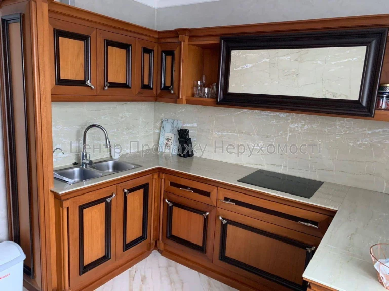 Spacious Apartment in the "Ministerial" Residential Complex, Kyiv