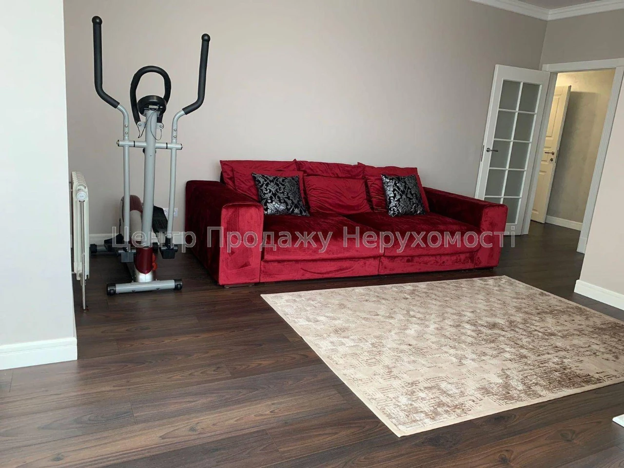 Spacious Apartment in the "Ministerial" Residential Complex, Kyiv