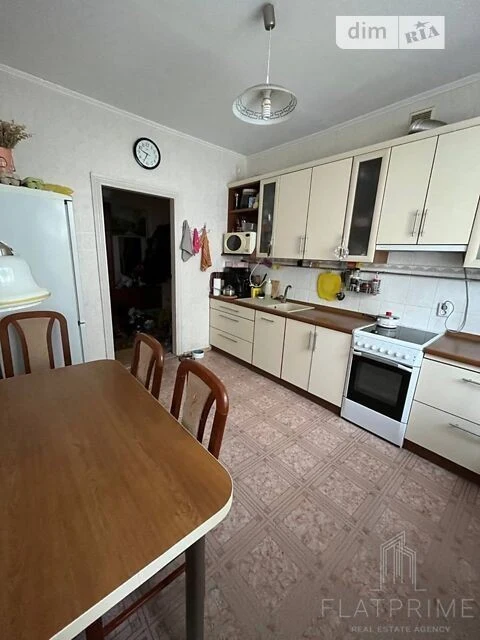 Продажа 2к квартиры 70.2 кв. м по просп. Николая Бажана 26 • I