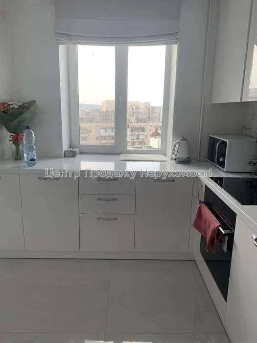 5-Bedroom Apartment for Sale in Kyiv, 115 sq m