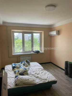 Sale of a 2-bedroom apartment in Kyiv