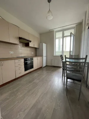 Sale of 1-room apartment on Urlivska Street, River Mall Shopping Center, Kyiv
