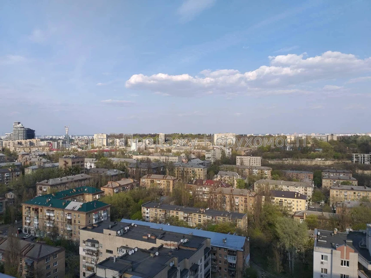 Продається 1-кімнатна квартира 50,3 м², 18-й поверх з 22, ЖК «Новопечерський двір»