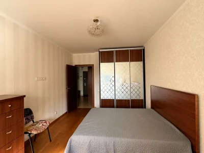 Квартира. Київ, Петра Калнишевського вул.
