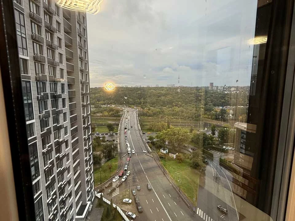 Квартира. Киев, улица Михаила Бойчука