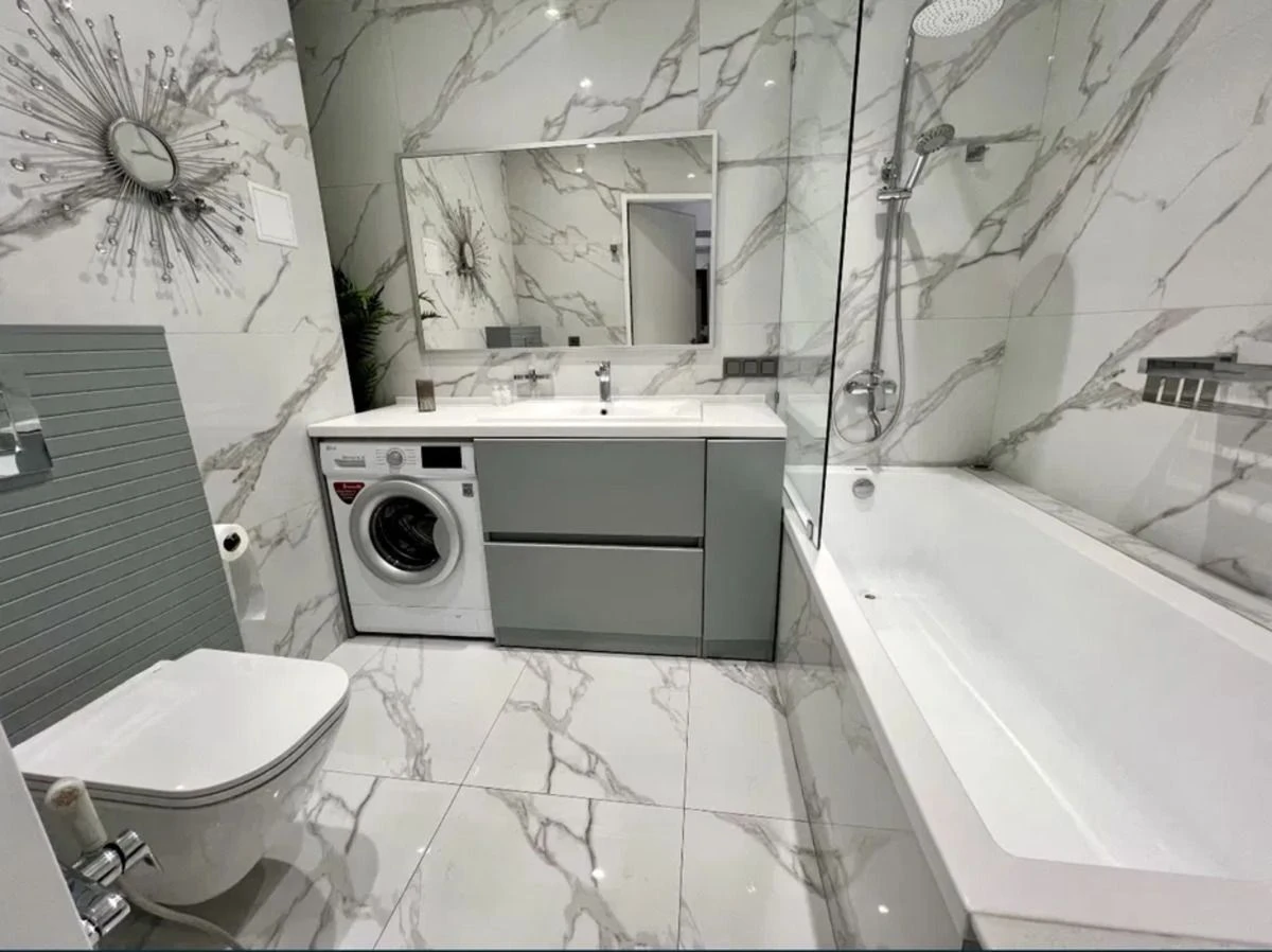 For Sale: 2-Bedroom Apartment in "26 Жемчужина" Residence, Genueskaya Street, Arkadia