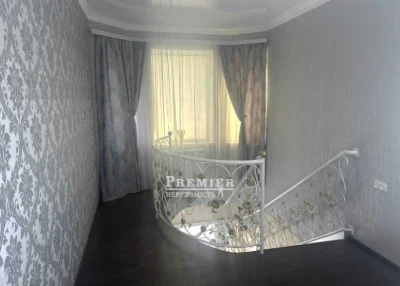 House for sale in the Golden Triangle with renovation.
