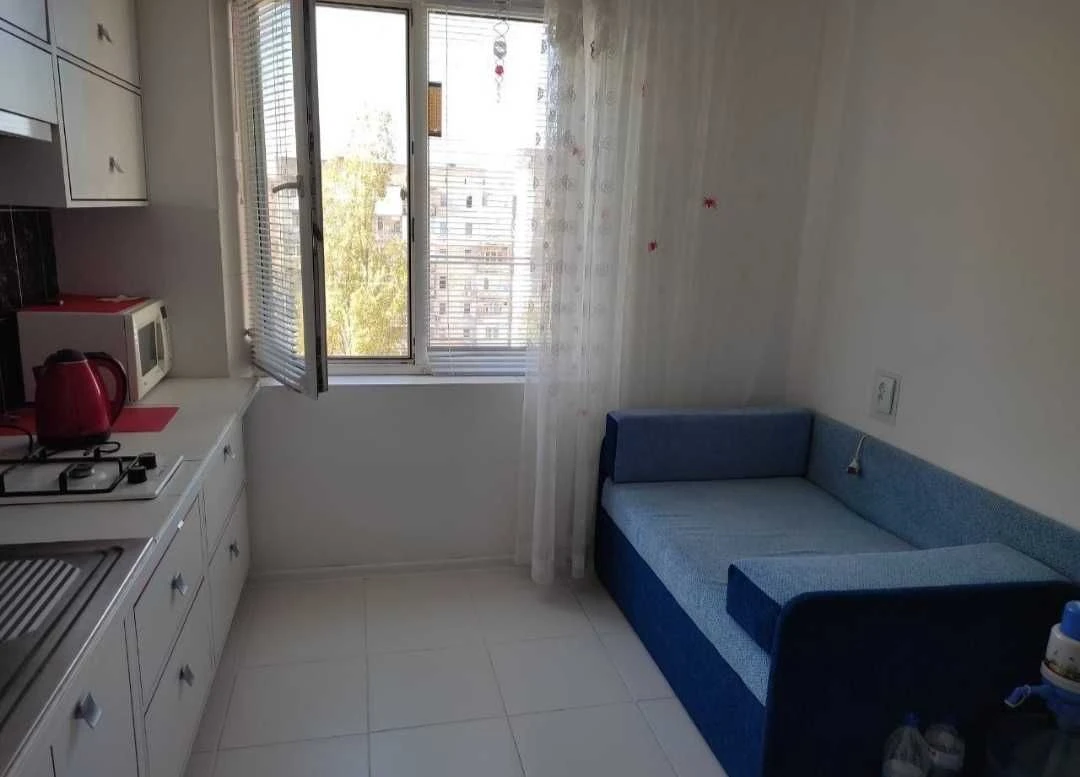 1-bedroom apartment for sale in the center of the Koreabelnogo district