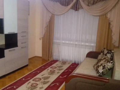 Сдается квартира 2-комнатная, 50 м²