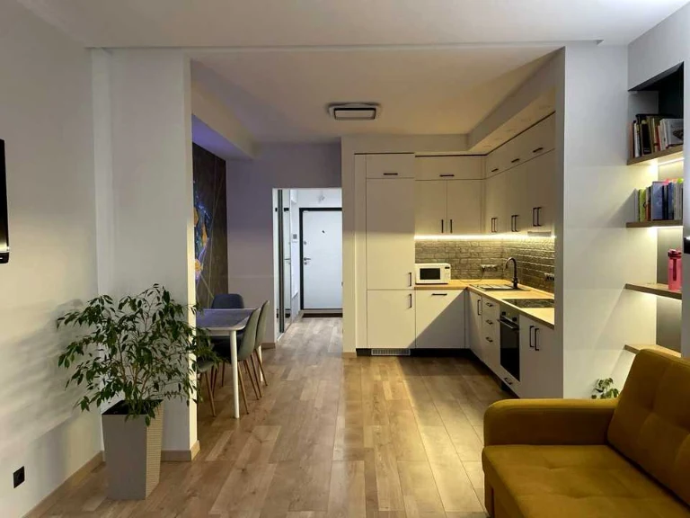 Apartment. Michael Maximovych Street, Kyiv