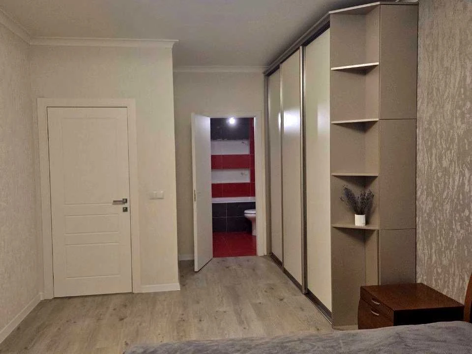 Apartment. Dragomannova st., Kyiv