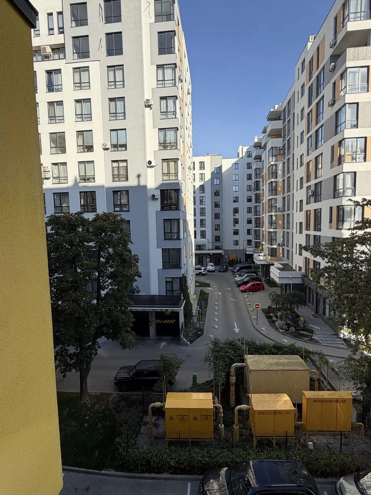 Sale of a 1-bedroom apartment 43 sq. m in the "Auroom Sunrise 2" residential complex / Pimonenko Street