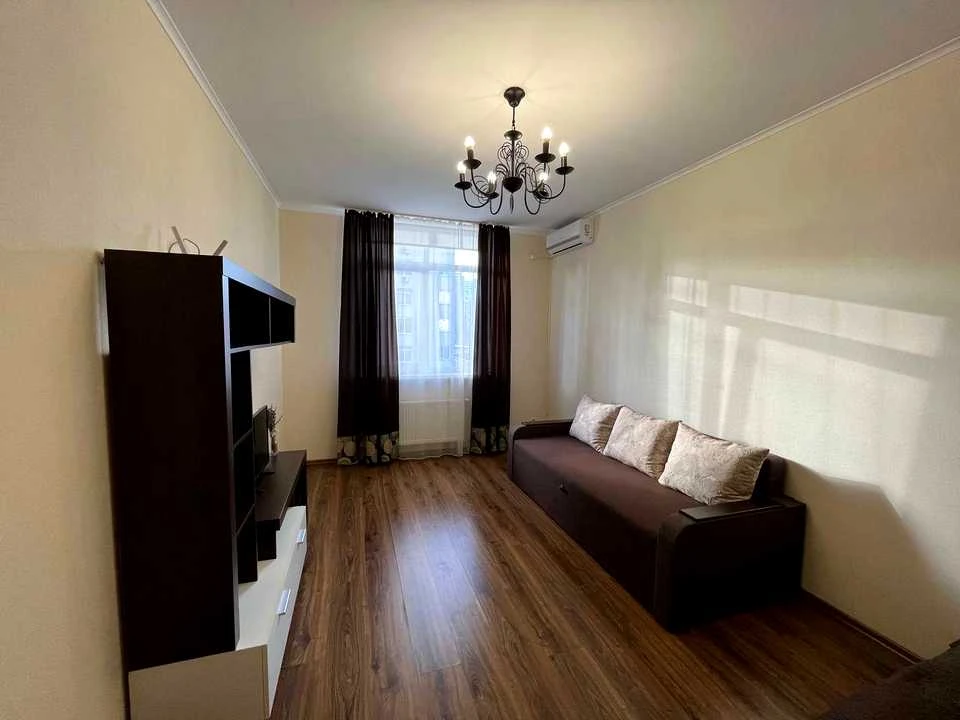 Apartment. Lubomir Guzara Prospect