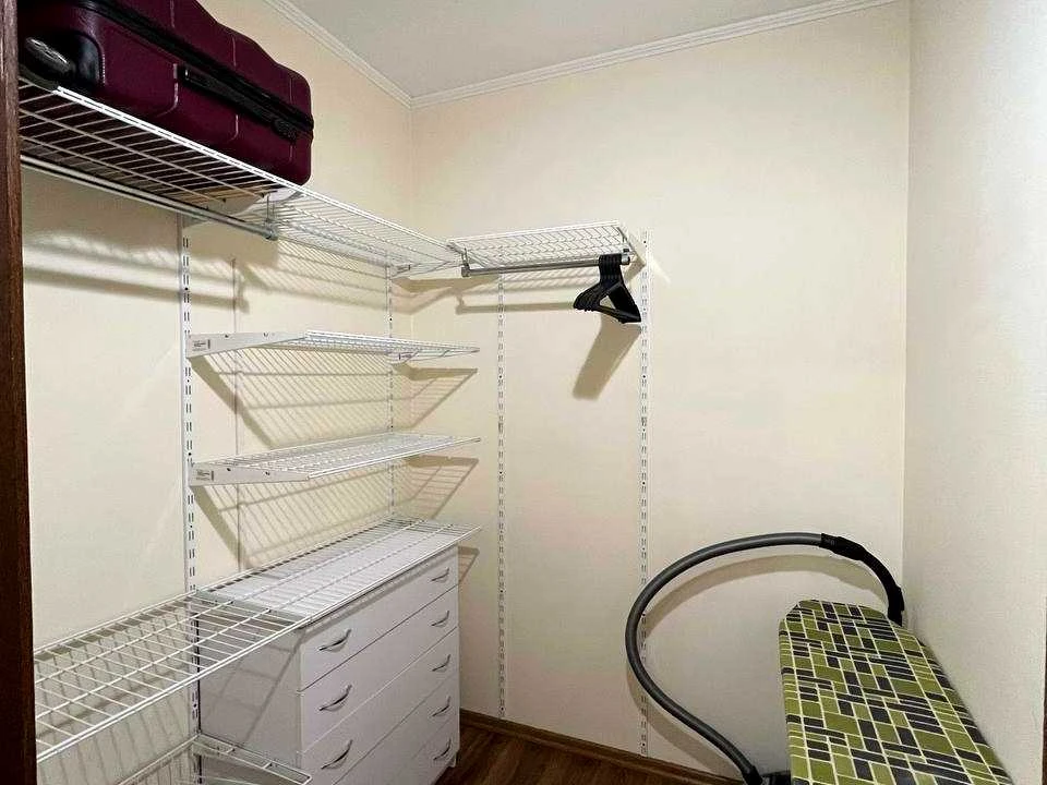 Apartment. Lubomir Guzara Prospect