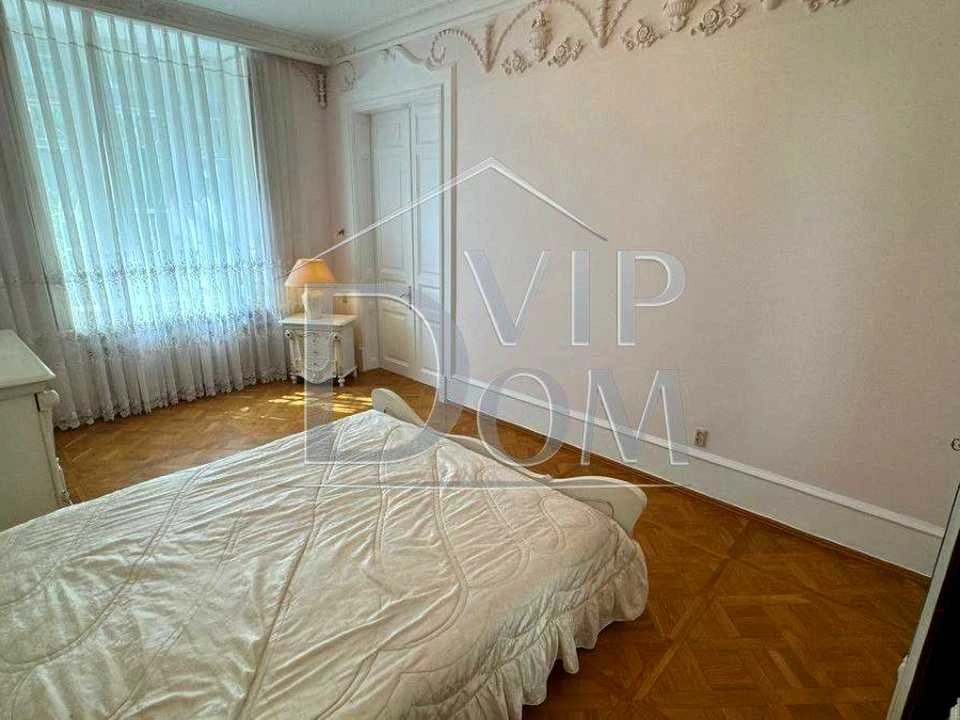 Квартира. Одеса, Пироговская ул.