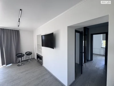 Apartment for Sale: Center