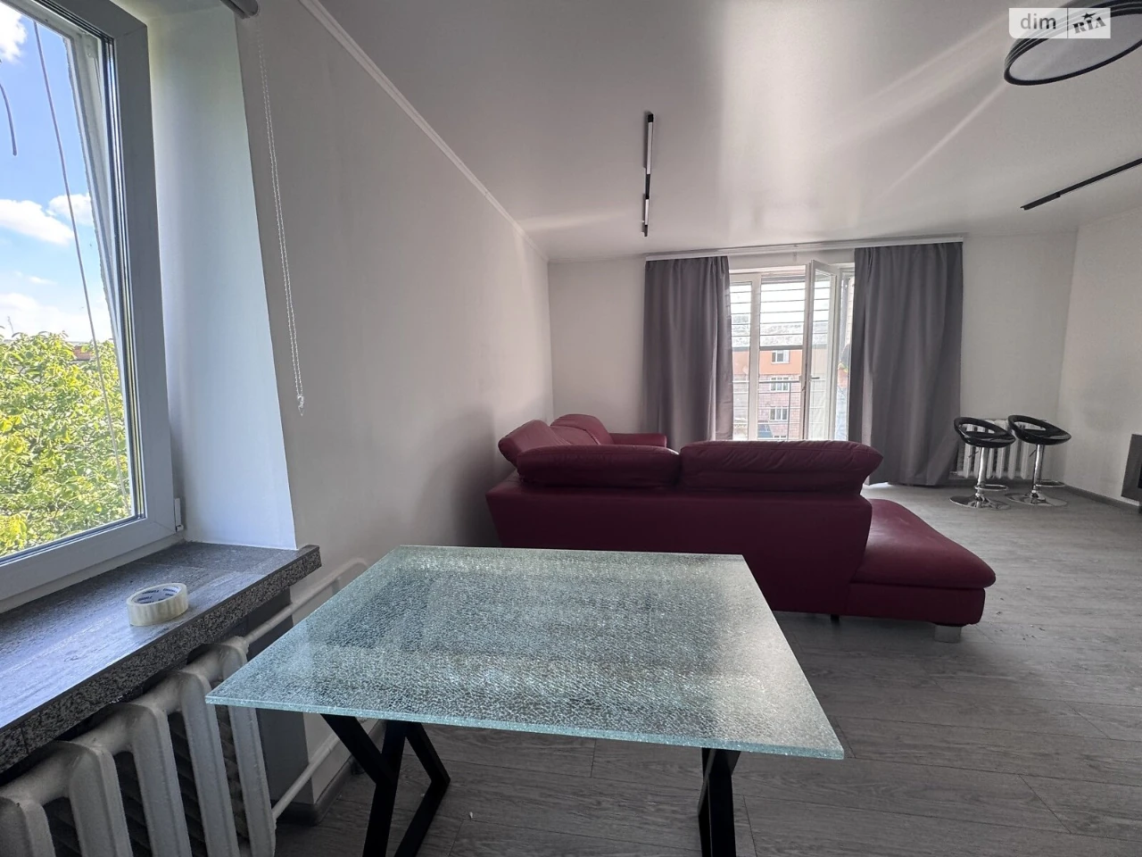Apartment for Sale: Center