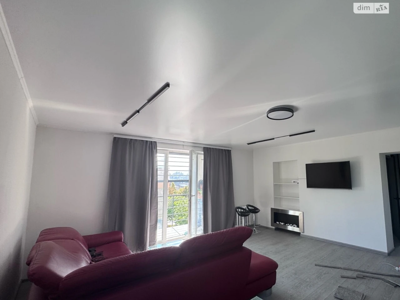 Apartment for Sale: Center