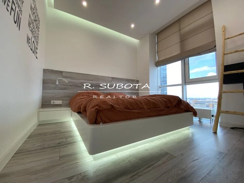 3. k. studio residential complex Panorama 92m2 Nagorka Novostroy Nebo park Shev