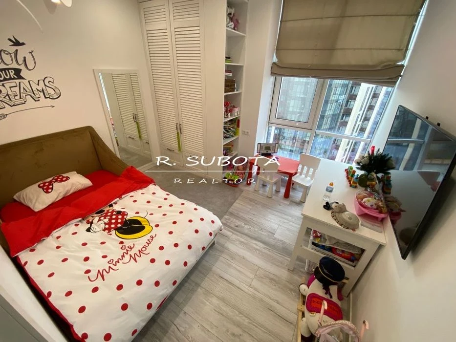 3. k. studio residential complex Panorama 92m2 Nagorka Novostroy Nebo park Shev